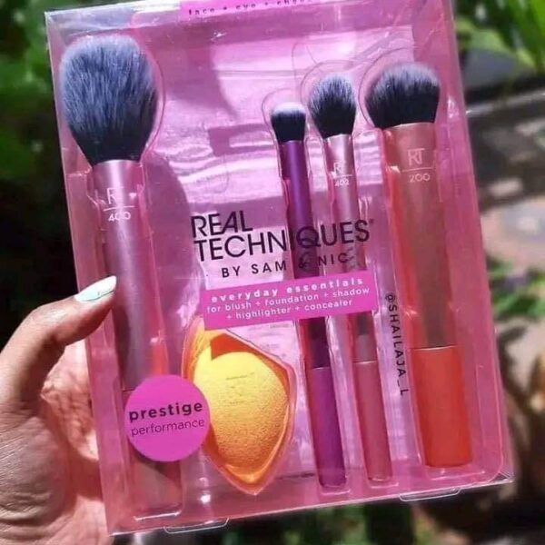 Real Techniques Brush Set