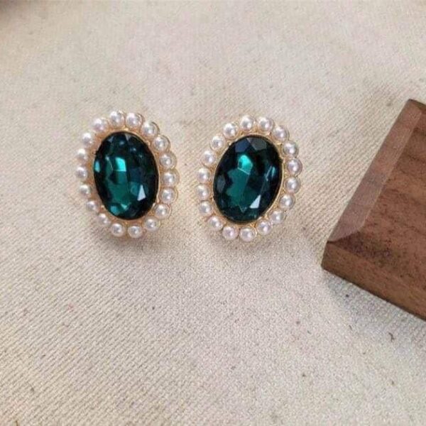 Green Stone Pearl Necklace Set