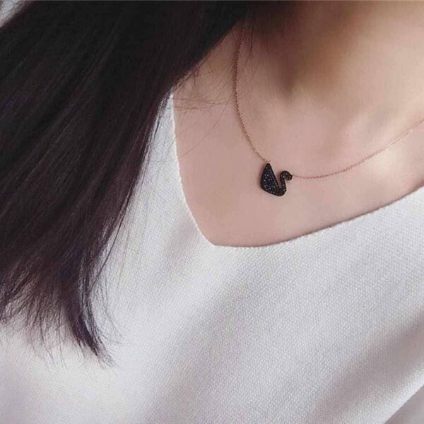Swan Necklace