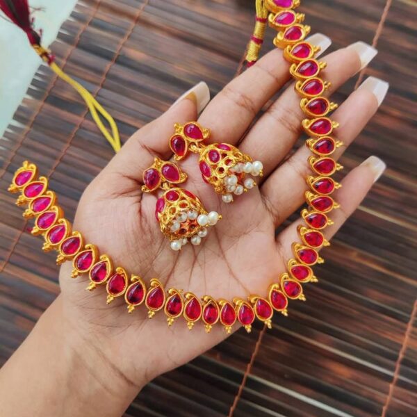 South indian neckpiece set